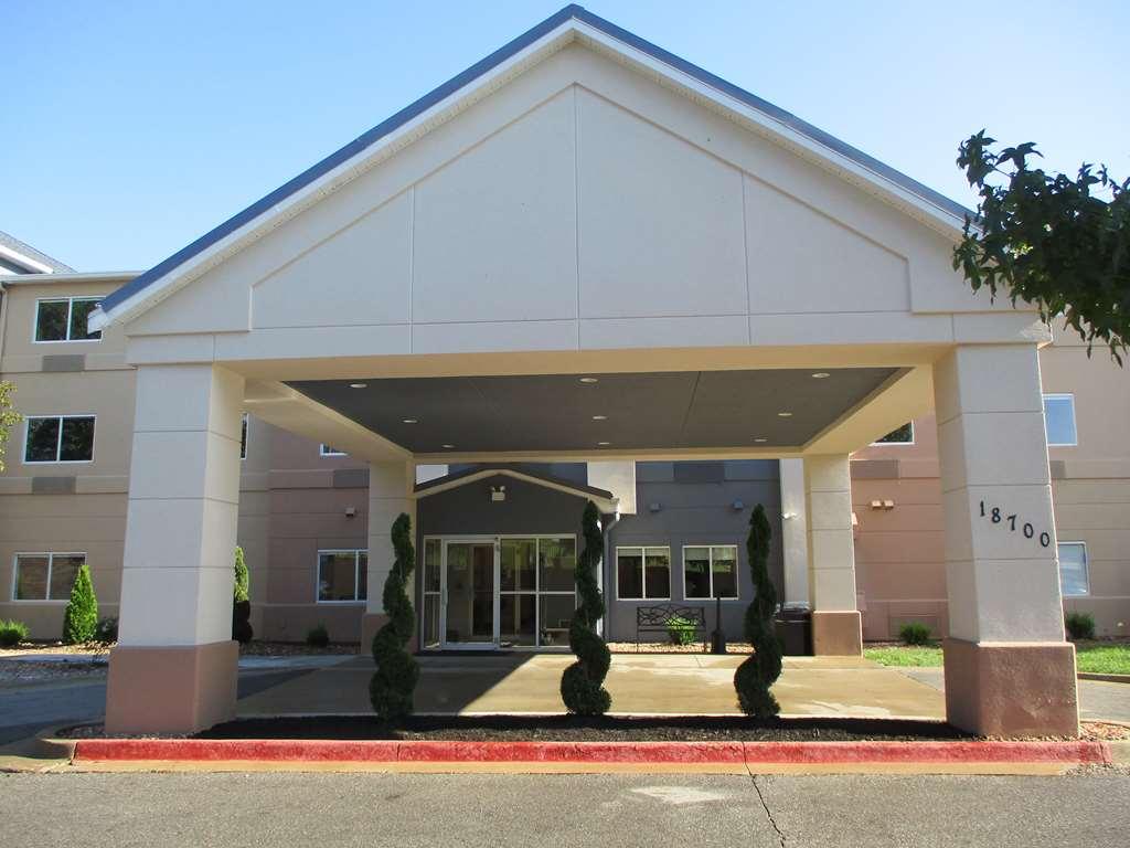 Best Western Independence Kansas City Exterior photo